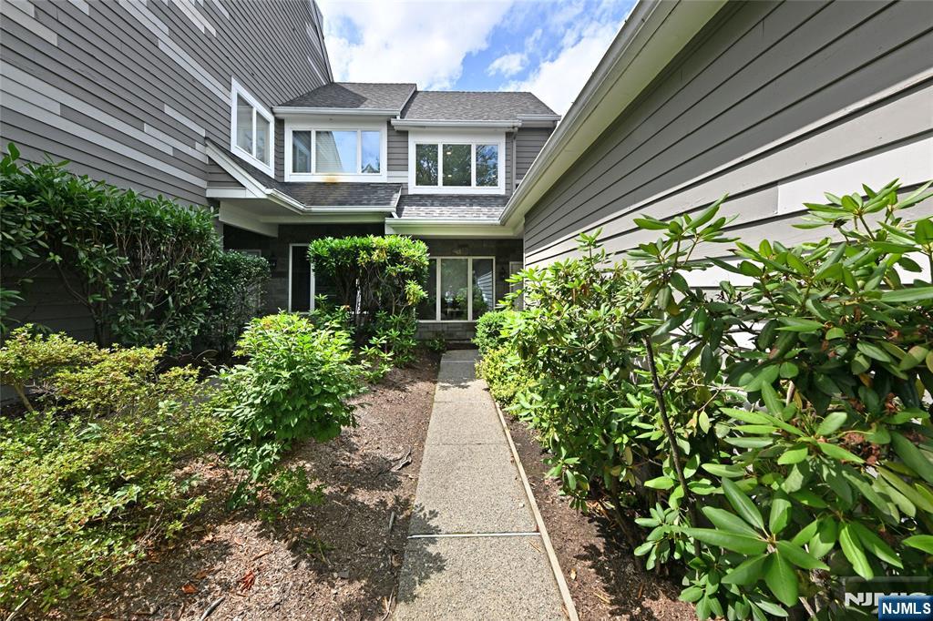 197 Brewster Road