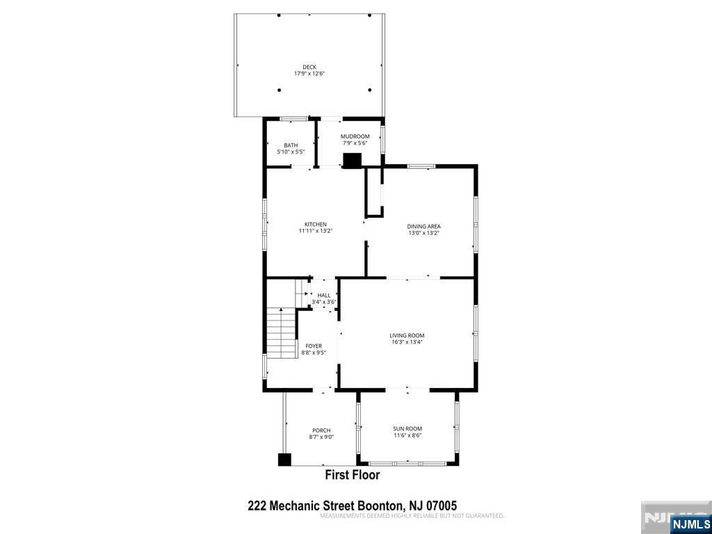 Main image without alt text