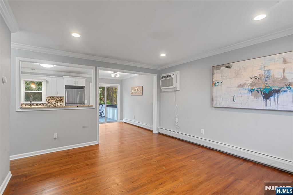 22 S Highland Avenue