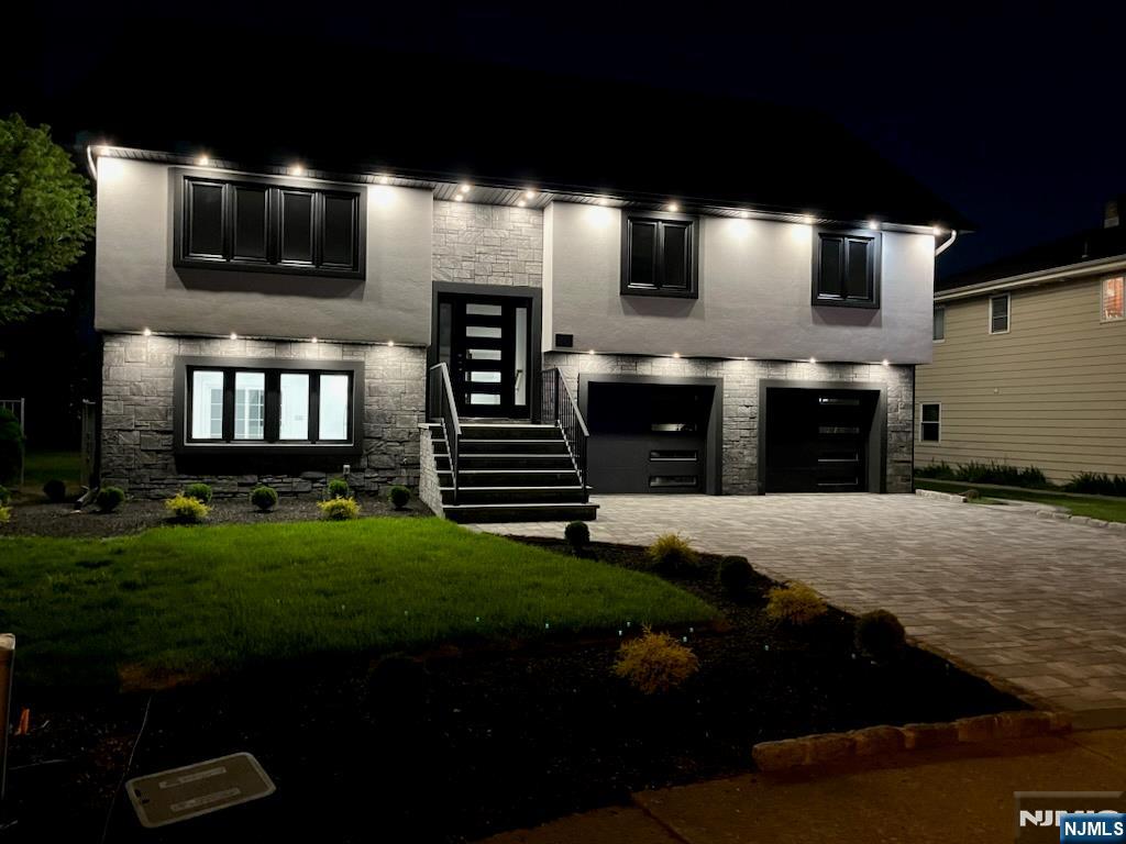 Property for Sale at 50 Roehrs Drive, Wallington, New Jersey - Bedrooms: 5 
Bathrooms: 4 
Rooms: 10  - $1,099,000