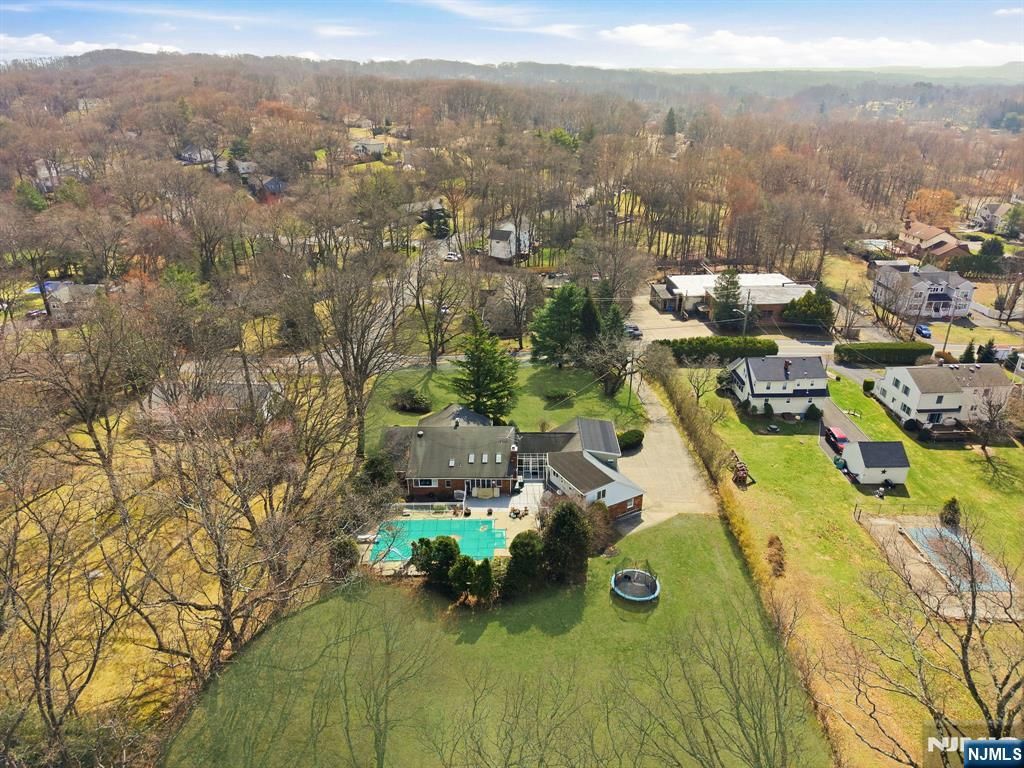 Photo of 775 Mountain Avenue, Wyckoff, NJ 07481 (MLS # 26009719)