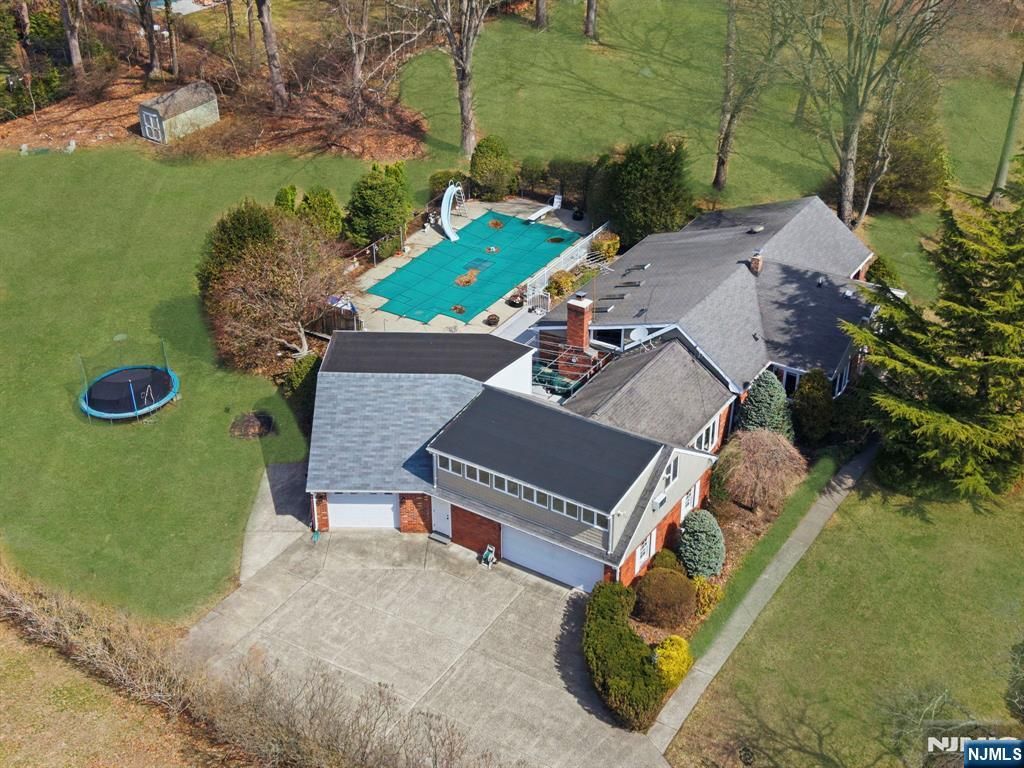 Photo of 775 Mountain Avenue, Wyckoff, NJ 07481 (MLS # 26009719)
