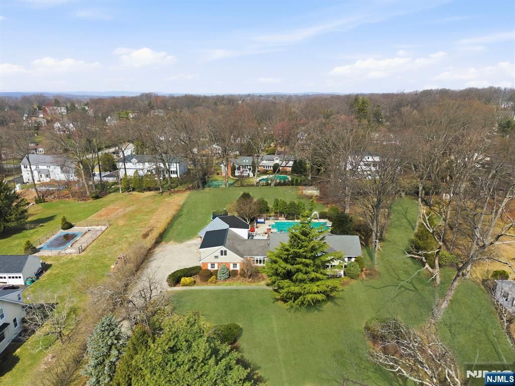 Photo of 775 Mountain Avenue, Wyckoff, NJ 07481 (MLS # 26009719)