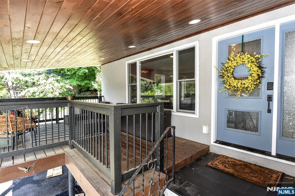 454 Skyline Lake Drive