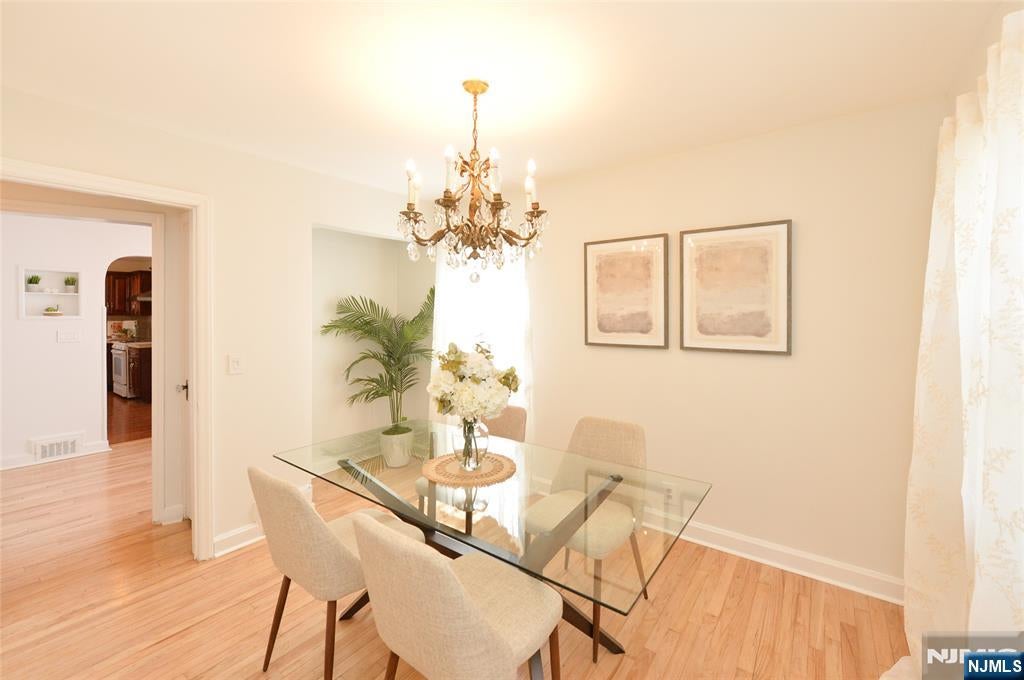 1641 Ardsley Court