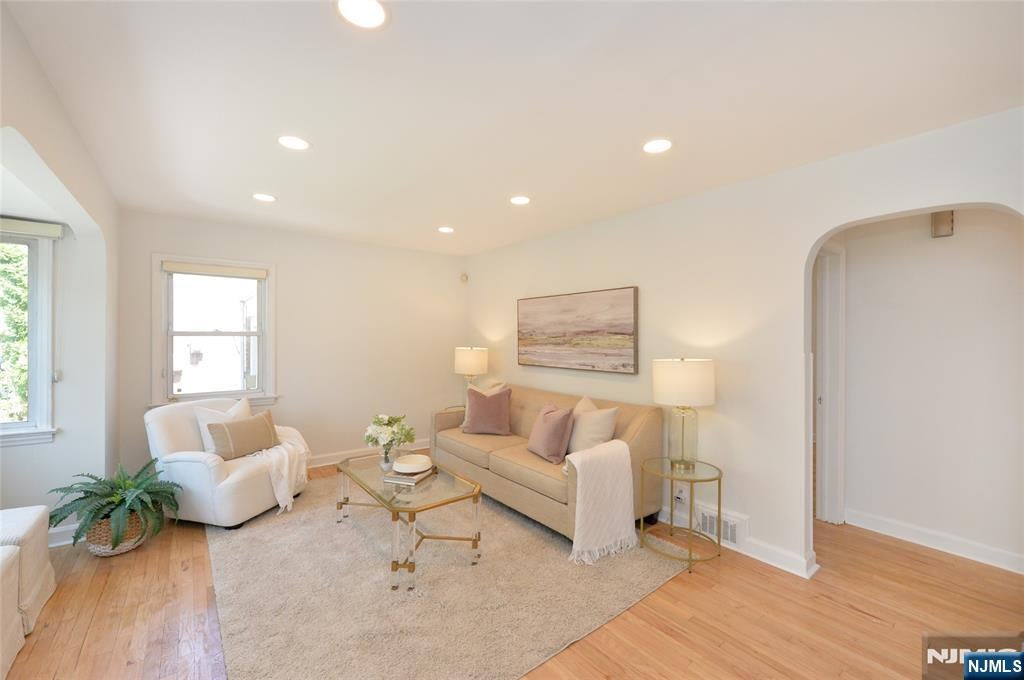 1641 Ardsley Court