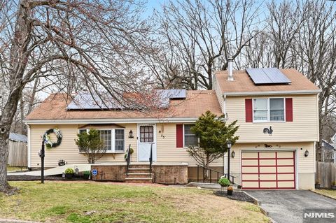 15 Colgate Road Oakland NJ 07436