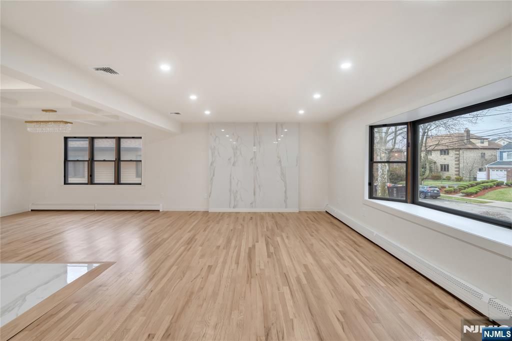 Photo of 468 Morse Avenue, Ridgefield, NJ 07657 (MLS # 26008740)