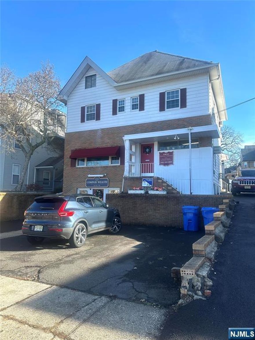 Located in convenient and desirable section of Rutherford. This 2nd floor office is spacious and offers plenty of potential. Offering 3 offices, large conference room, room for storage, and 2 bathrooms. Landlord may be open to subdividing the space. Close to post office, shops, restaurants, train, etc.