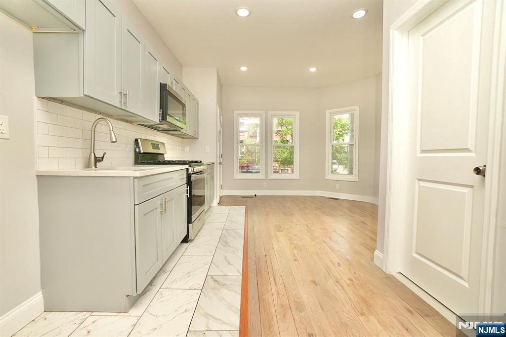 480 Bergen Avenue