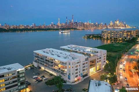 Photo of 3 Somerset Ln #608, Edgewater, NJ 07020 (MLS # 26021471)