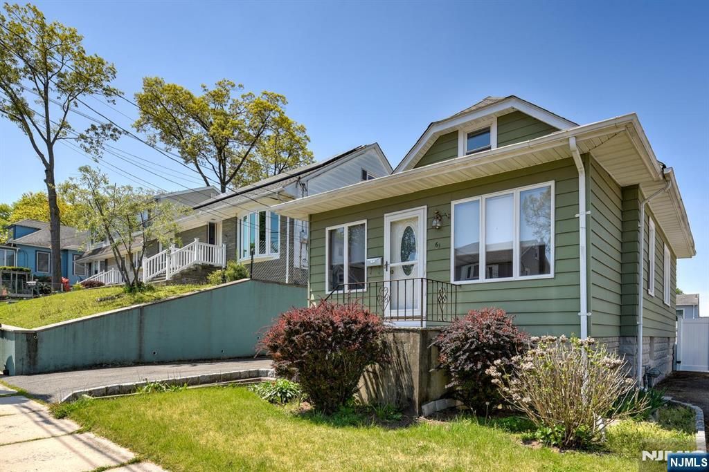 Photo of 61 Yale Street, Nutley, NJ 07110 (MLS # 26016284)