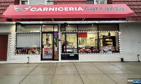 Photo of 547 Anderson Avenue, Cliffside Park, NJ 07010 (MLS # 25038154)