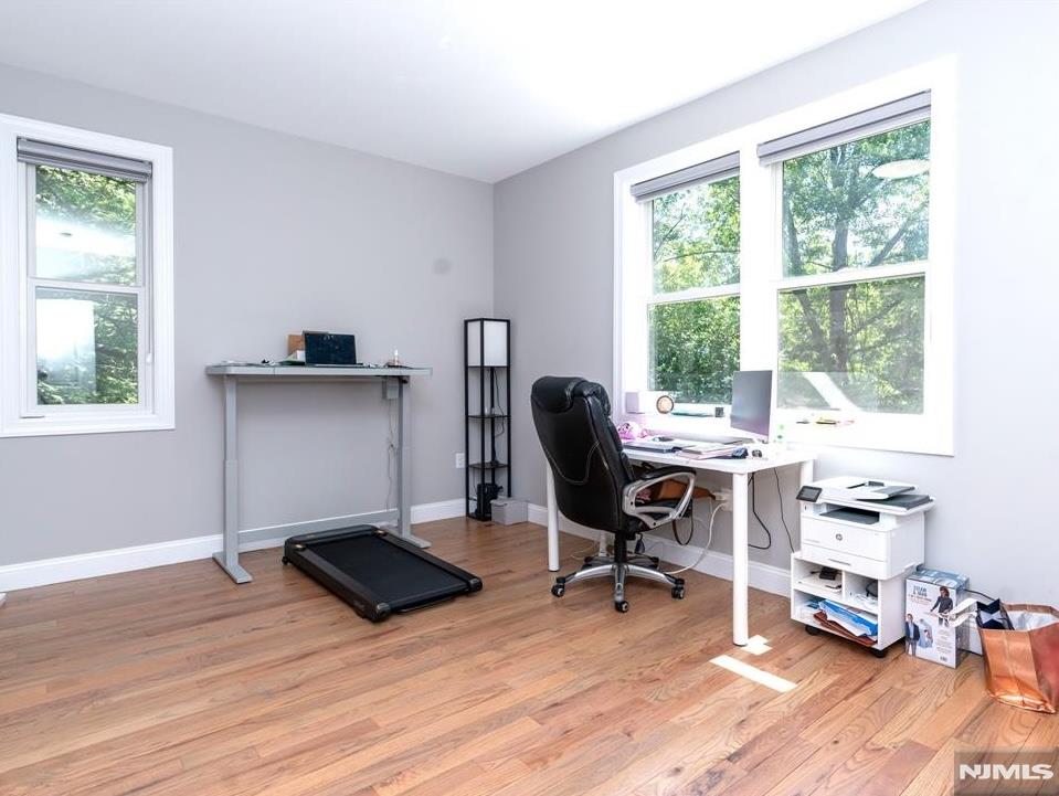 Rochelle Park, New Jersey 07662, United States, 4 Bedrooms Bedrooms, ,3 BathroomsBathrooms,Residential,Active,257437