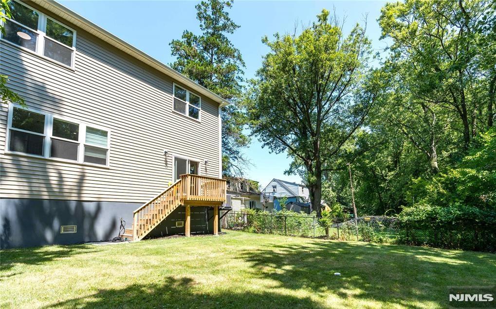 Rochelle Park, New Jersey 07662, United States, 4 Bedrooms Bedrooms, ,3 BathroomsBathrooms,Residential,Active,257437