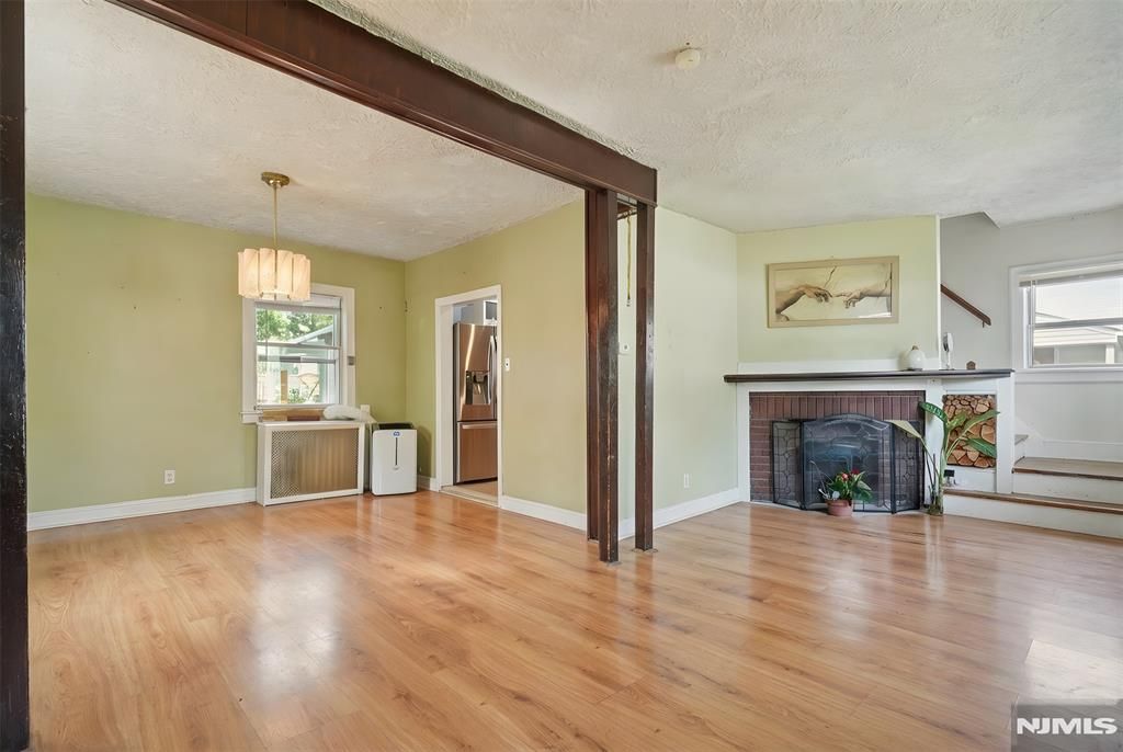 Photo of 800 Grand Avenue, Leonia, NJ 07605 (MLS # 25038756)