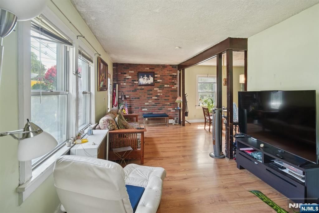 Photo of 800 Grand Avenue, Leonia, NJ 07605 (MLS # 25038756)