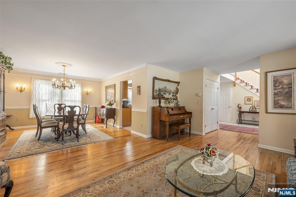 12 Catherine Terrace