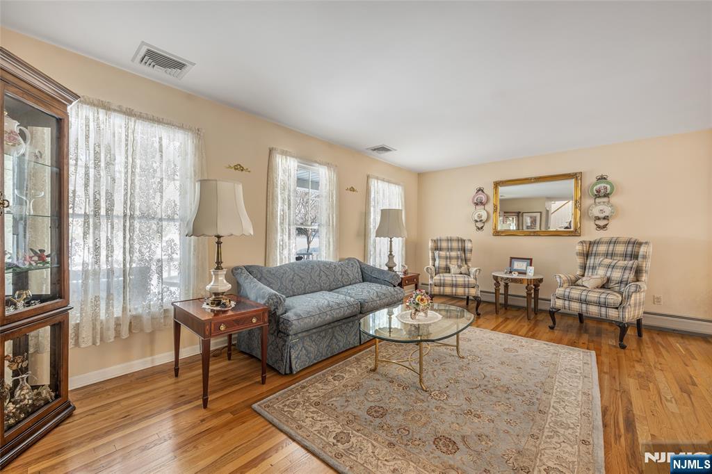 12 Catherine Terrace