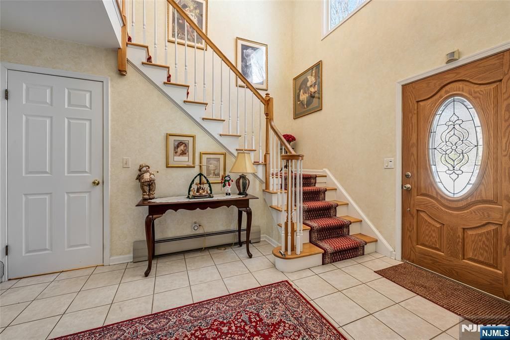 Photo of 12 Catherine Terrace, Park Ridge, NJ 07656 (MLS # 26003337)