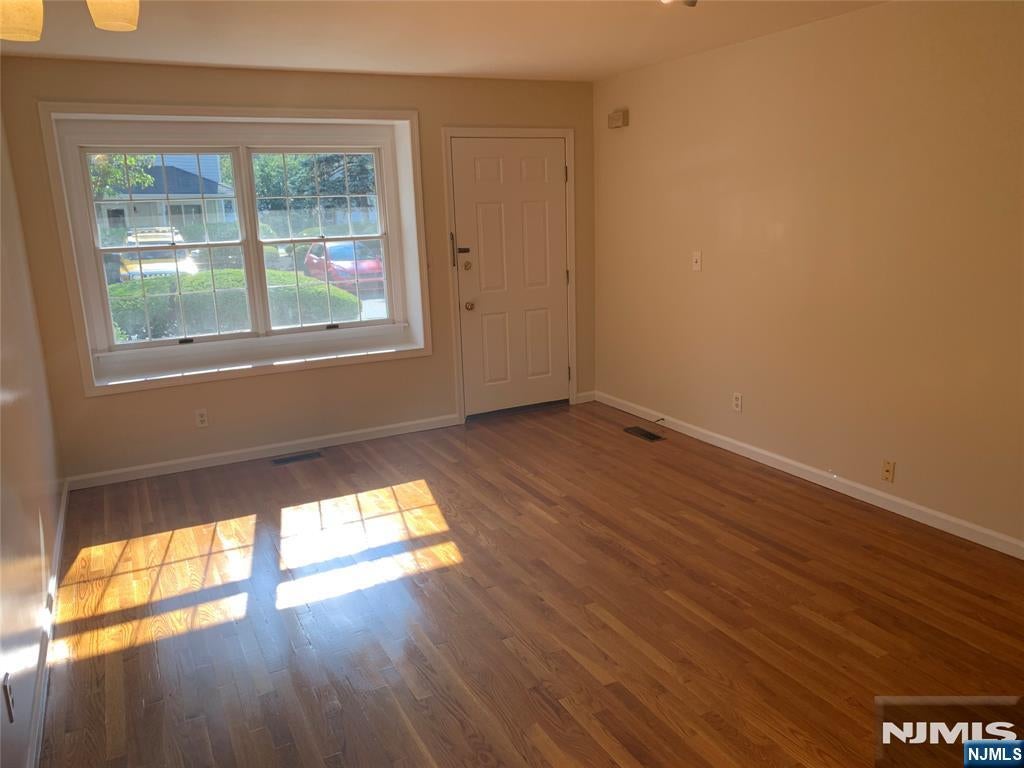 15 Park View Place