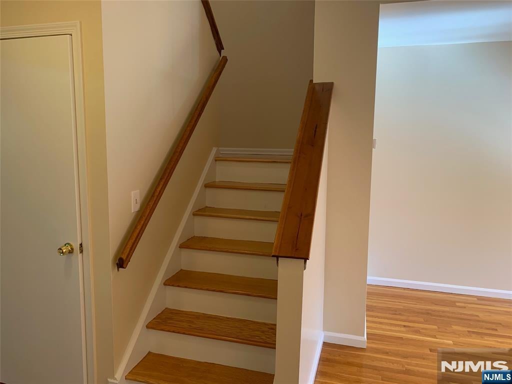 15 Park View Place