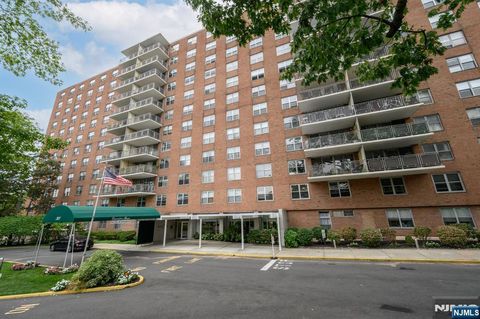 301 Beech Street 4A Hackensack NJ 07601