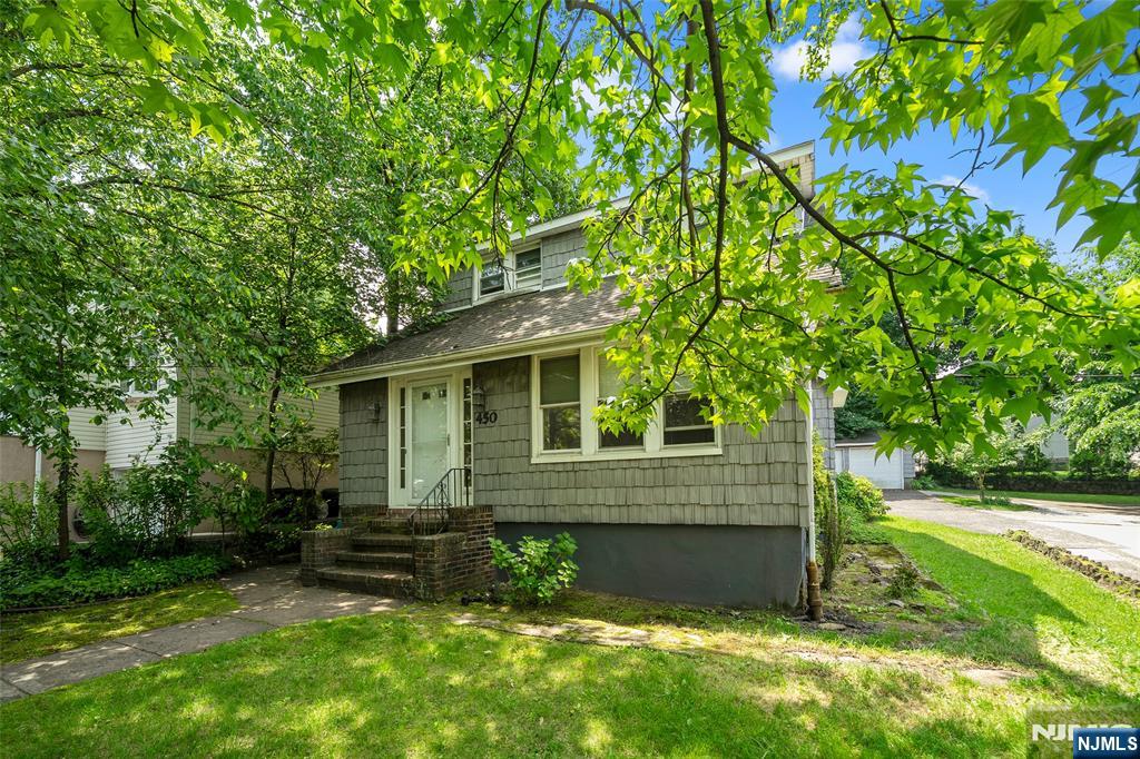 450 Fort Lee Road