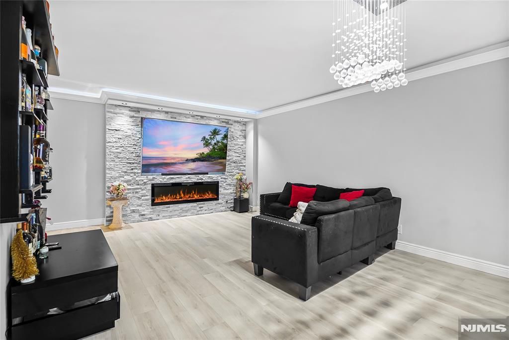 Photo of 6600 Boulevard East #22J, West New York, NJ 07093 (MLS # 26007248)