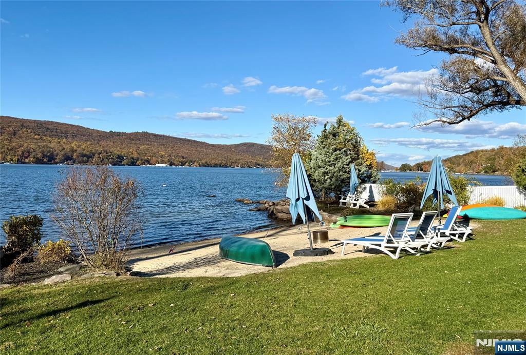 73 Forest Lake Drive