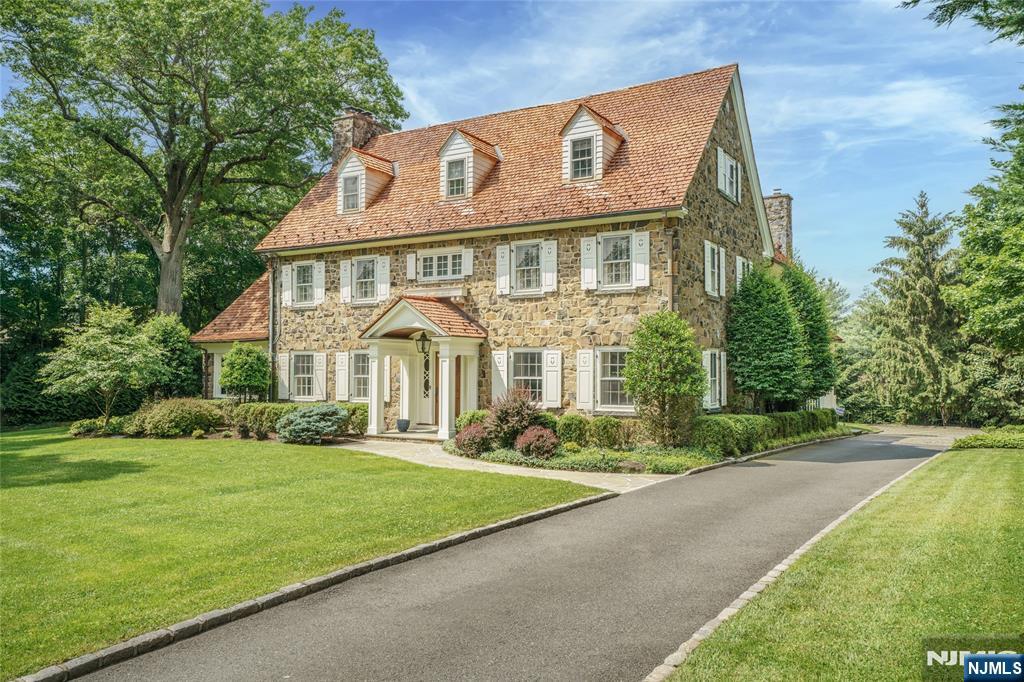 123 Highland Avenue, Millburn, New Jersey - 7 Bedrooms  
6.5 Bathrooms  
14 Rooms - 