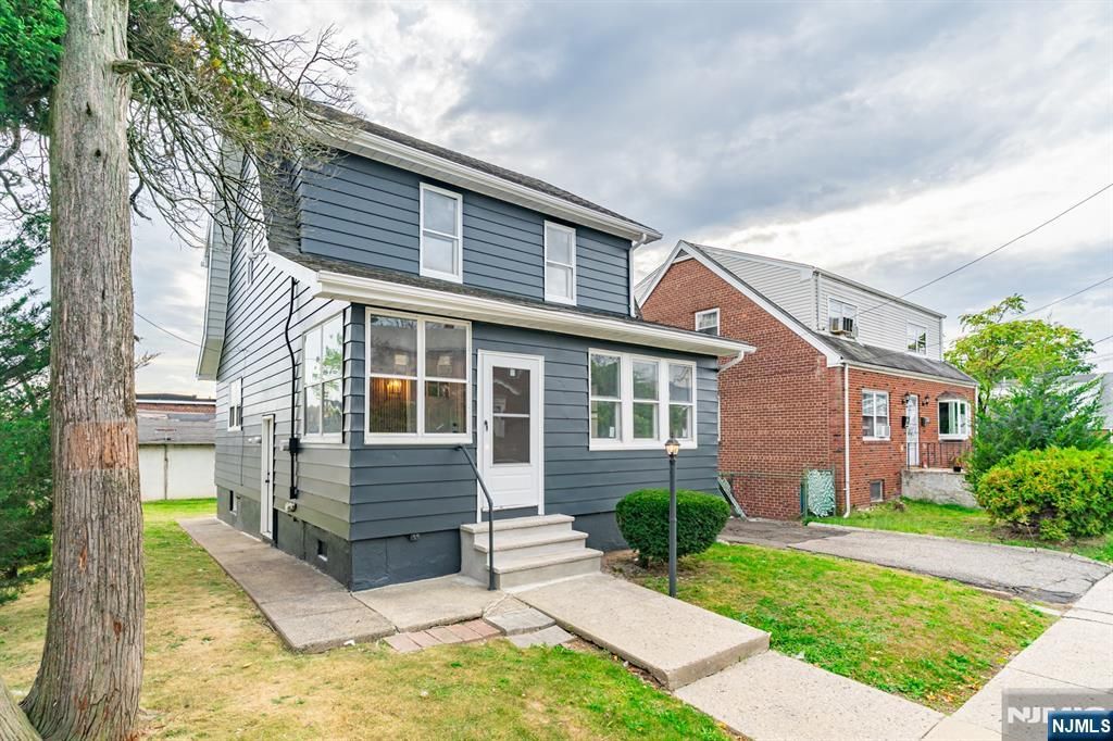 Photo of 47 Lindsley Avenue, Irvington, NJ 07111 (MLS # 25036133)