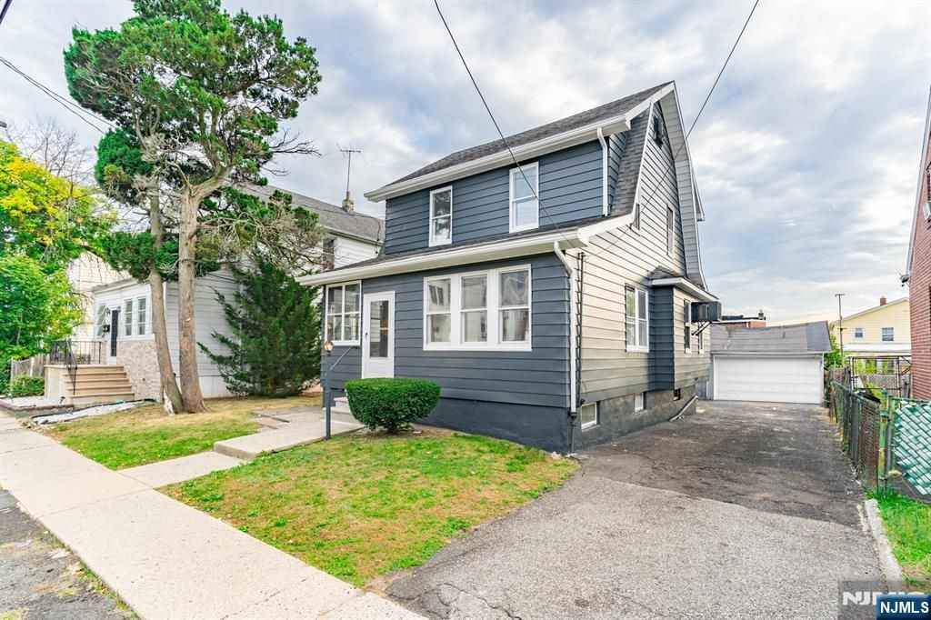 Photo of 47 Lindsley Avenue, Irvington, NJ 07111 (MLS # 25036133)