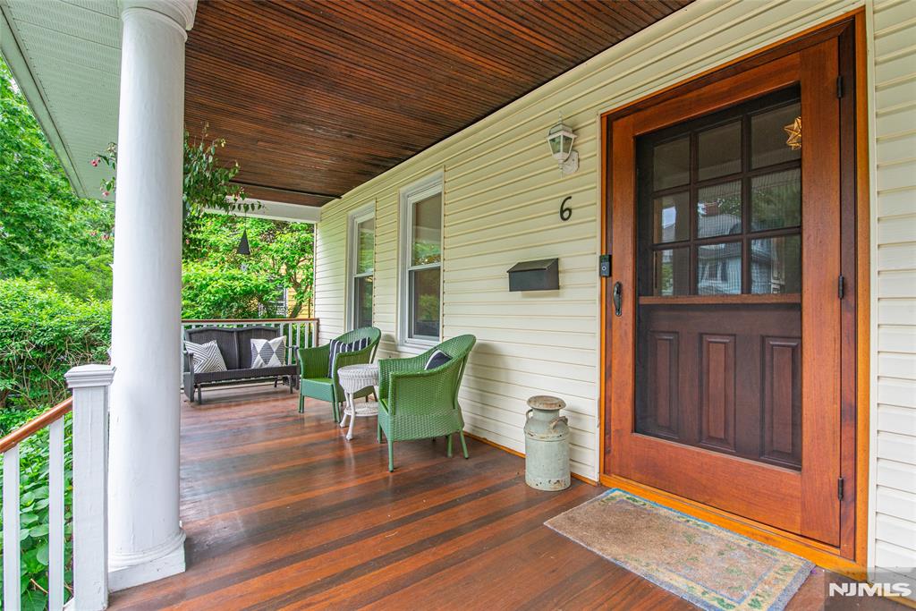 6 Garfield Place