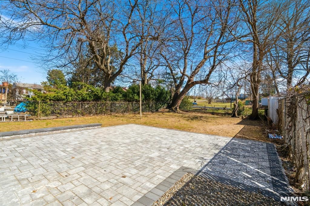 Photo of 402 Riverview Avenue, North Arlington, NJ 07031 (MLS # 26008961)