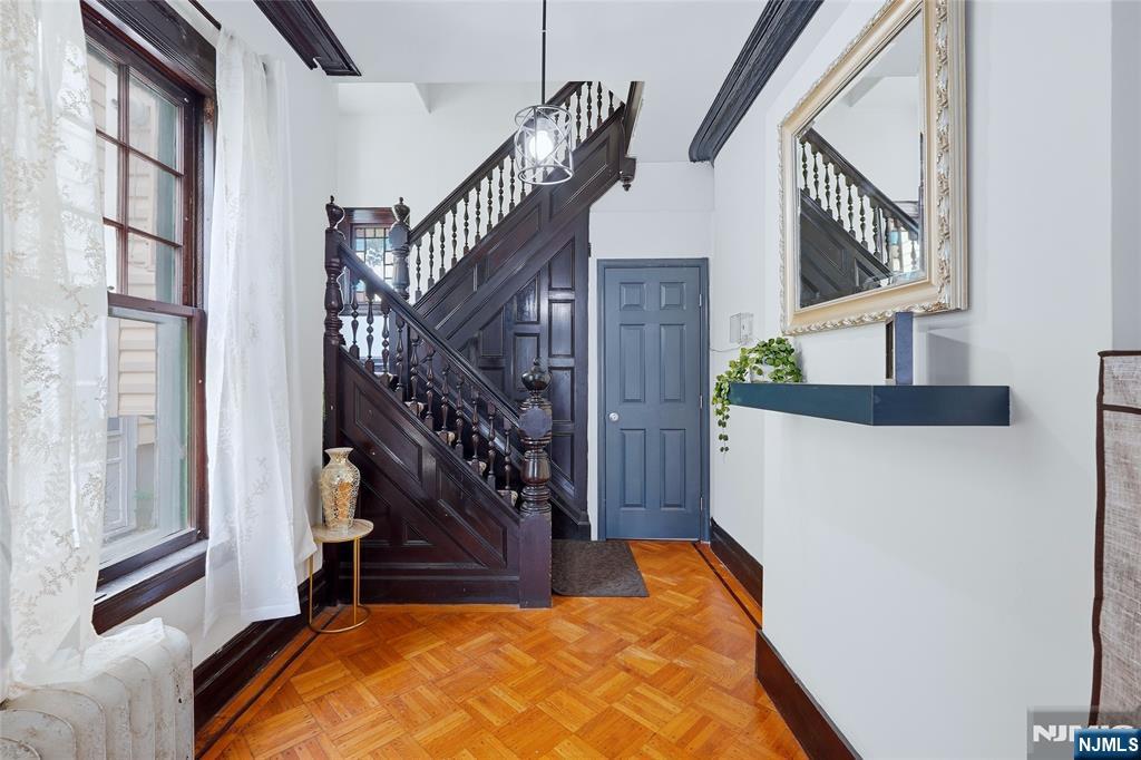 66 Washington Place