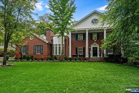 Photo of 294 Oakwood Road, Englewood, NJ 07631 (MLS # 26004067)