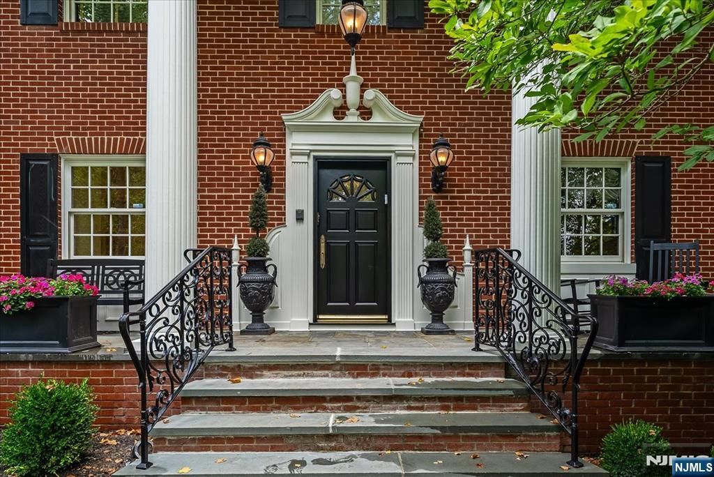 Photo of 294 Oakwood Road, Englewood, NJ 07631 (MLS # 26004067)