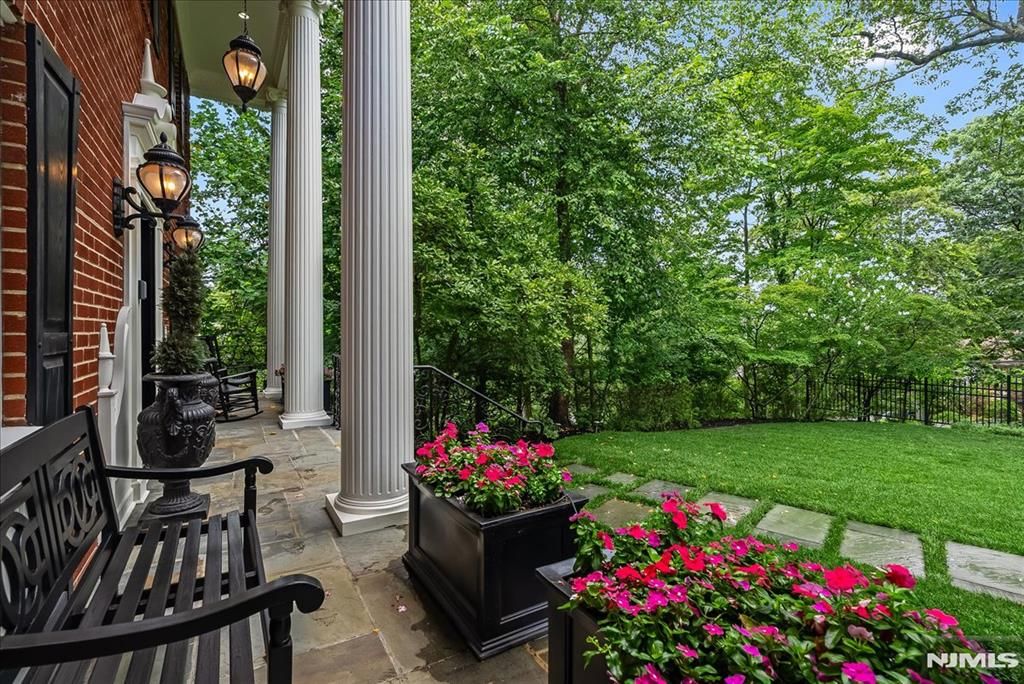 Photo of 294 Oakwood Road, Englewood, NJ 07631 (MLS # 26004067)