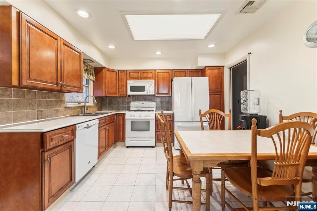 60 White Oak Road