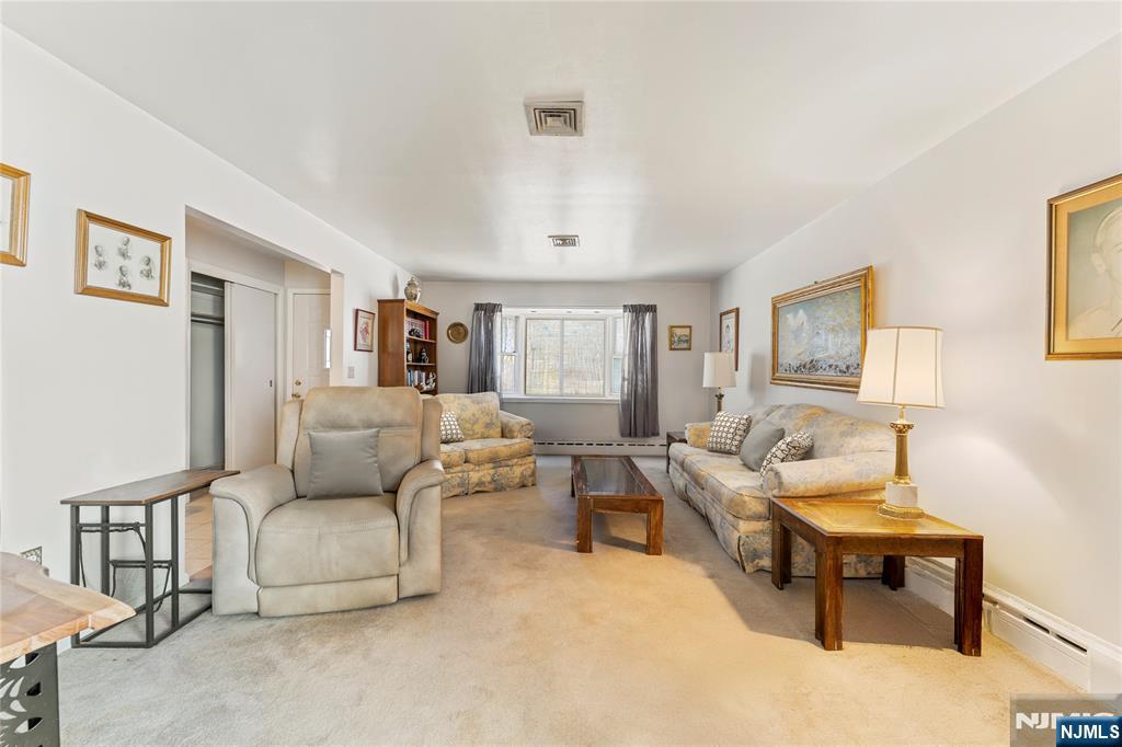 60 White Oak Road