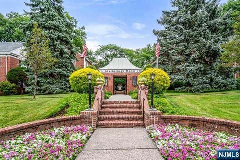 Photo of 151 E Palisade Avenue #A1, Englewood, NJ 07631 (MLS # 26019089)
