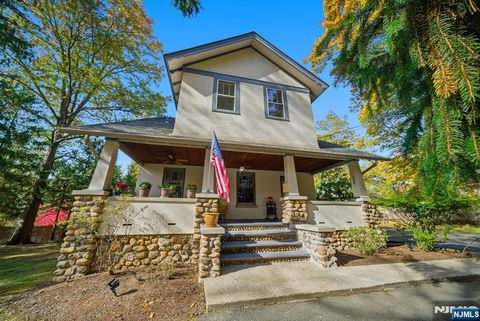 39 Highview Avenue Park Ridge NJ 07656