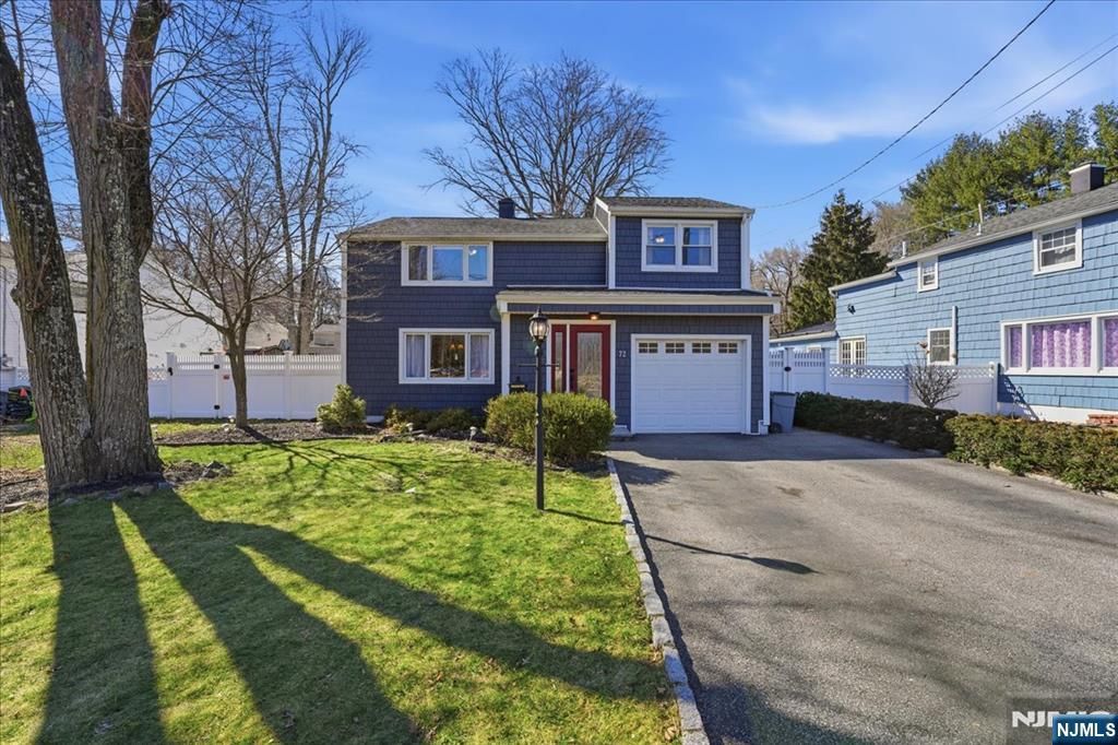 Photo of 72 Saddle River Road, Waldwick, NJ 07463 (MLS # 26006153)