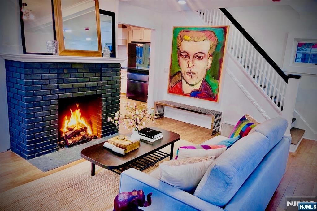 Photo of 3 Laurel Place, Glen Ridge, NJ 07028 (MLS # 26010440)