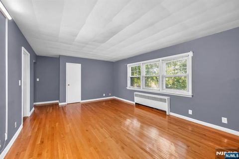 Photo of 6 Gainesborough Ter #1B, River Edge, NJ 07661 (MLS # 25034035)