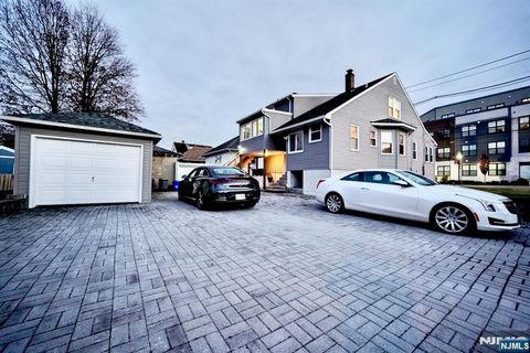 Photo of 378 Main St #2, Little Falls, NJ 07424 (MLS # 25041445)