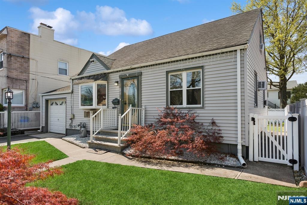 15 Sargent Street