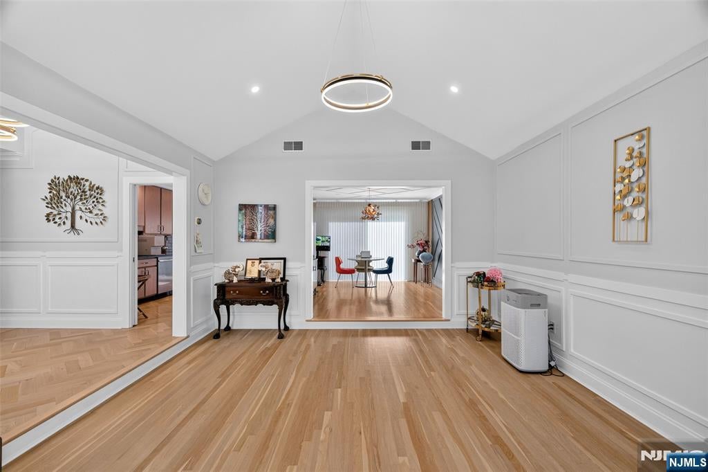 265 Westervelt Place
