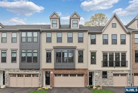 92 Cinnamon Drive Upper Saddle River NJ 07458